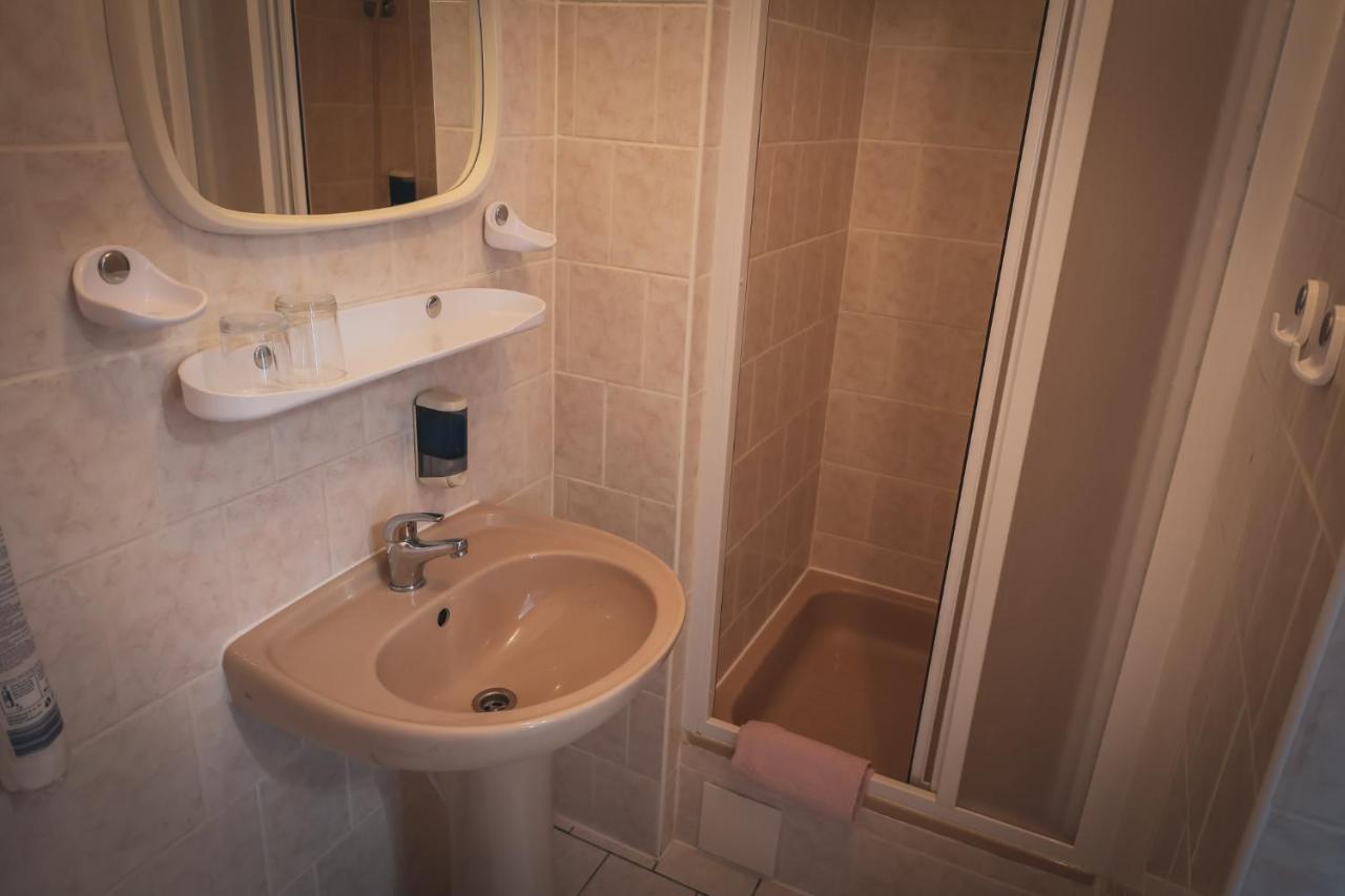 Hotel Apartment Faraon Rumburk Esterno foto
